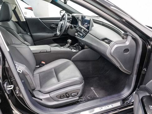Used 2022 Lexus ES 350 w/ Premium Package FWD image 17