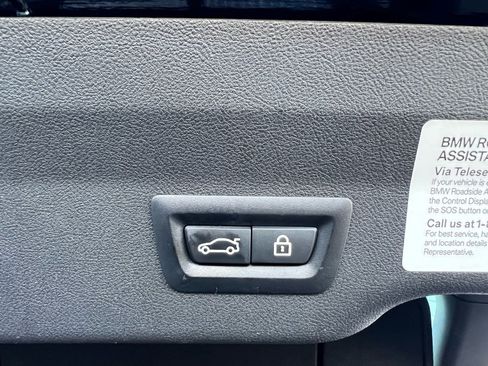 Used 2018 BMW 640i Gran Turismo xDrive w/ M Sport Package image 30