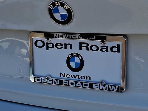 Used 2023 BMW 330i xDrive Sedan w/ Driving Assistance Package image 35