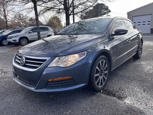 Used 2012 Volkswagen CC Sport FWD image 2