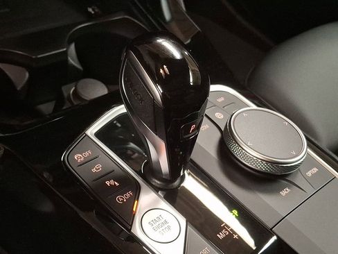 Used 2025 BMW X4 xDrive30i image 12