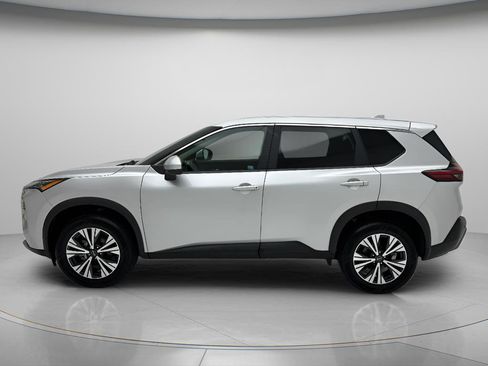 Used 2023 Nissan Rogue SV AWD/4WD image 7