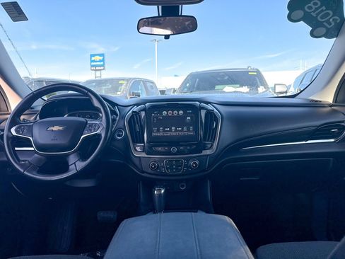 Certified 2018 Chevrolet Traverse LT image 28