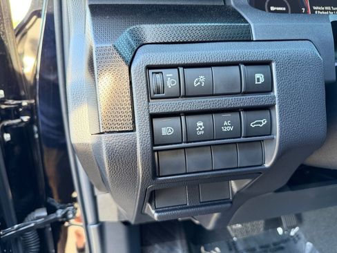 Used 2026 Toyota 4Runner Limited AWD/4WD image 19