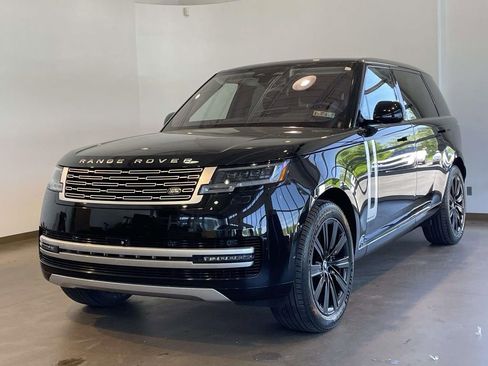 Used 2023 Land Rover Range Rover Long Wheelbase Autobiography AWD/4WD image 1