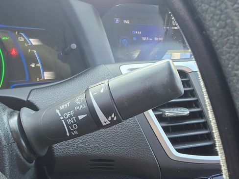 Used 2017 Honda Accord Hybrid Sedan image 27