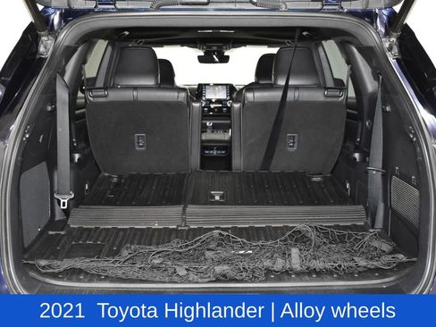 Used 2021 Toyota Highlander XSE image 31