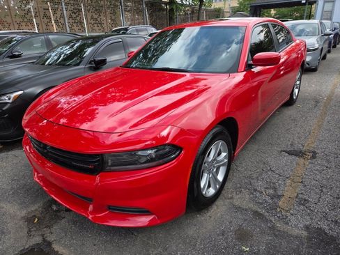 Used 2022 Dodge Charger SXT w/ Leather Interior Group RWD image 1
