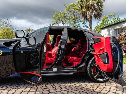 Certified 2024 Ferrari Purosangue AWD/4WD image 47