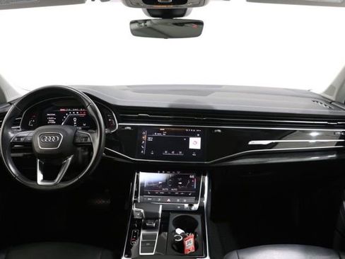 Used 2024 Audi Q7 3.0T Premium Plus AWD/4WD image 11