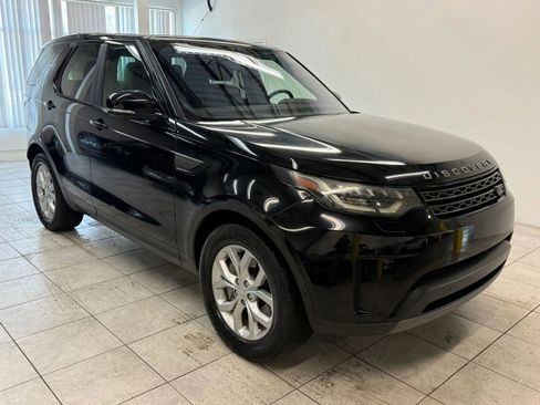 Used 2020 Land Rover Discovery SE AWD/4WD image 1