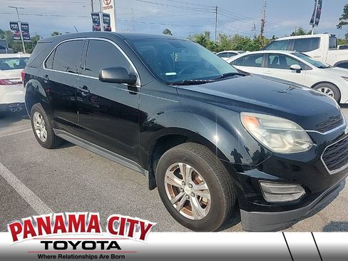 Used 2017 Chevrolet Equinox LS FWD image 1