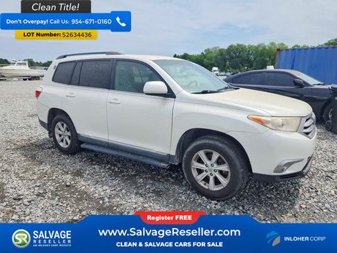 Used 2011 Toyota Highlander 2WD w/ Tech Pkg image 5