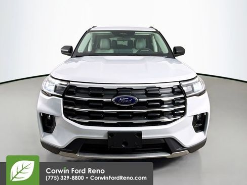 New 2025 Ford Explorer Active w/ Active Comfort Package image 2