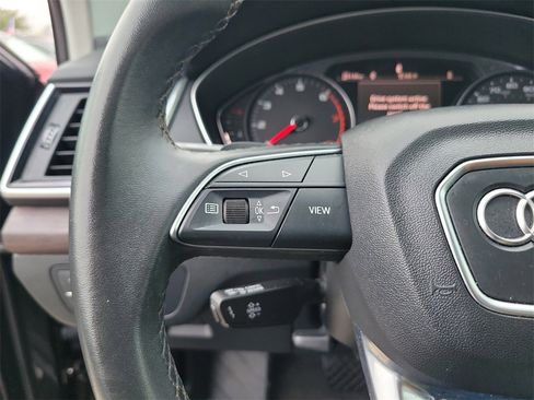Used 2022 Audi Q5 2.0T Premium w/ Convenience Package image 20