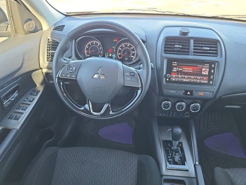 Used 2019 Mitsubishi Outlander Sport SE image 10