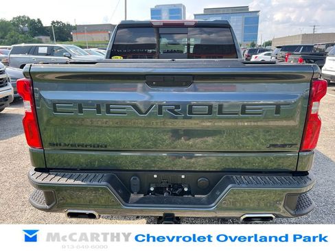 Used 2021 Chevrolet Silverado 1500 RST w/ Convenience Package II AWD/4WD image 4