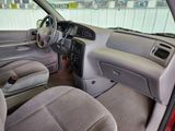 Used 2003 Ford Windstar SE image 2