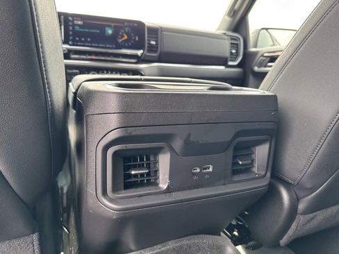 Used 2024 Chevrolet Silverado 1500 LT Trail Boss w/ Convenience Package II image 16