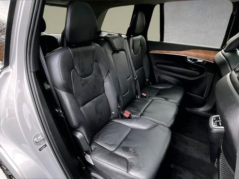 Certified 2023 Volvo XC90 B6 Plus image 25