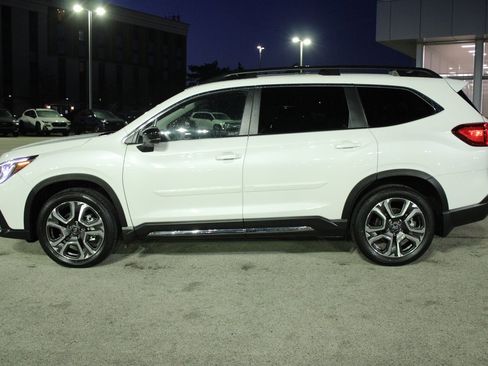 Certified 2025 Subaru Ascent Limited image 8
