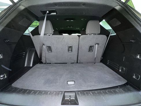 Used 2023 Chevrolet Traverse LT AWD/4WD image 28