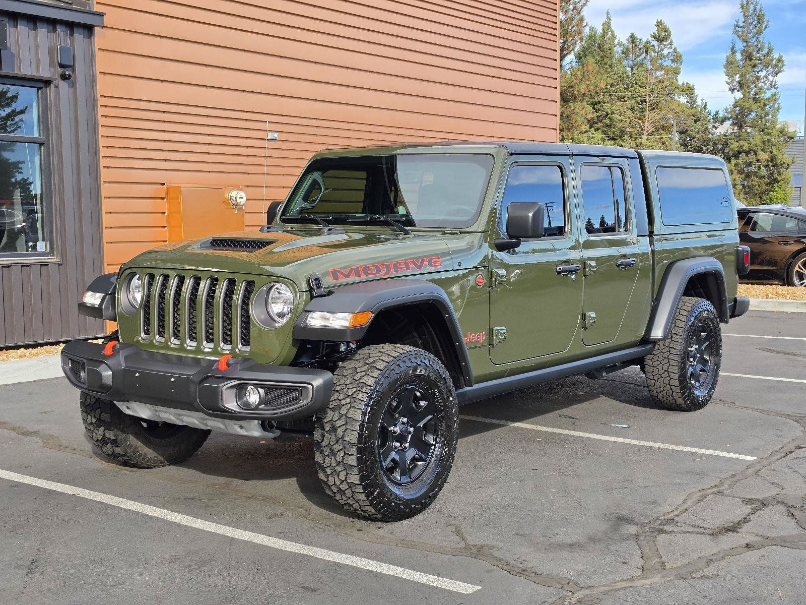 Used 2023 Jeep Gladiator Mojave w/ Cold Weather Group AWD/4WD image 1