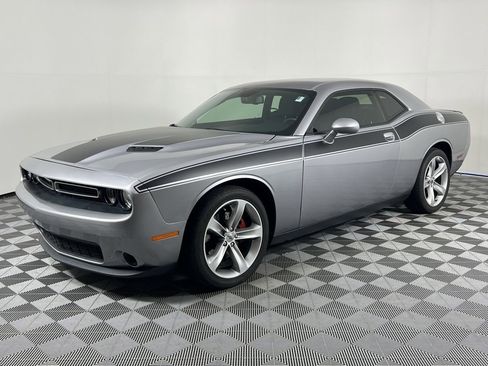 Used 2017 Dodge Challenger SXT w/ Super Sport Group (SS/T) image 3