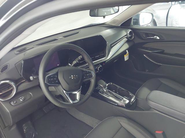 New 2026 Chevrolet Trax ACTIV w/ Driver Confidence Package FWD image 2