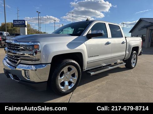 Used 2018 Chevrolet Silverado 1500 LTZ w/ Sport Package image 5