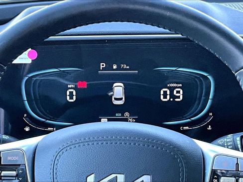 Used 2025 Kia Telluride S image 13