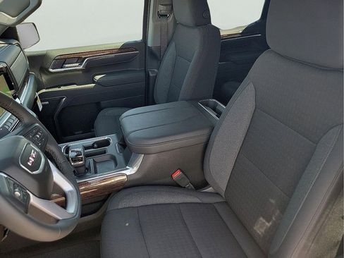 New 2026 GMC Sierra 1500 Elevation w/ Preferred Package image 14