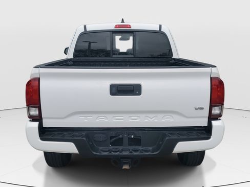 Used 2023 Toyota Tacoma TRD Sport image 4