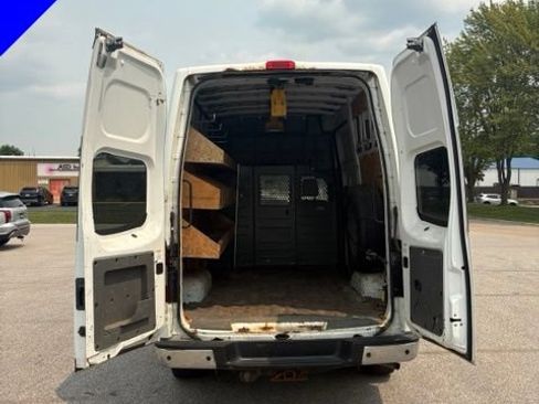 Used 2012 Nissan NV 3500 SV w/ Technology Pkg RWD image 8