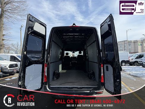 Used 2019 Mercedes-Benz Sprinter 170 image 6