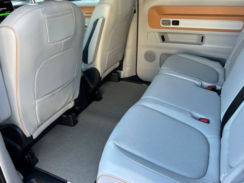 New 2025 Volkswagen ID. Buzz 1st Edition image 10