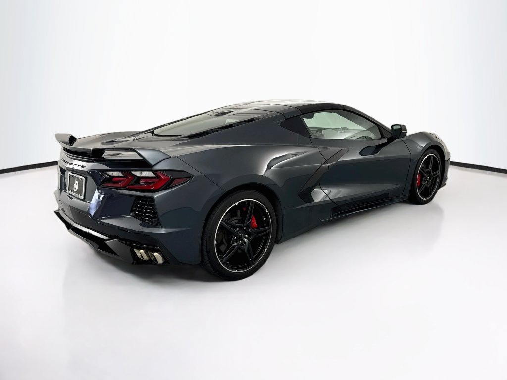 Used 2020 Chevrolet Corvette Stingray Preferred Cpe w/ 2LT Preferred Equipment Group RWD image 5