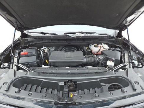 Used 2025 Chevrolet Suburban RST image 72