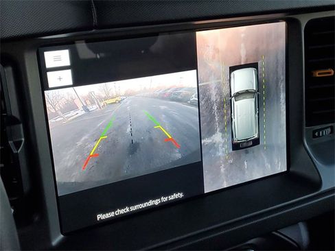 Certified 2024 Ford Bronco Badlands image 21