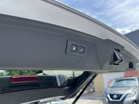 Used 2022 Subaru Outback Limited XT AWD/4WD image 21