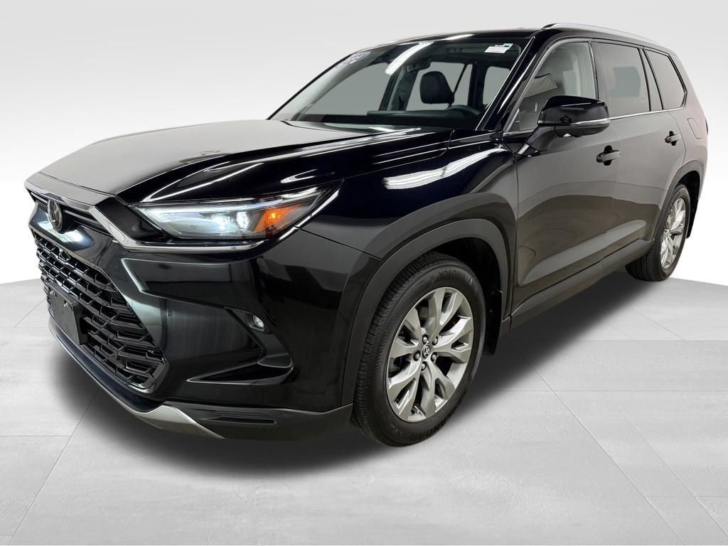 Used 2024 Toyota Grand Highlander AWD image 5
