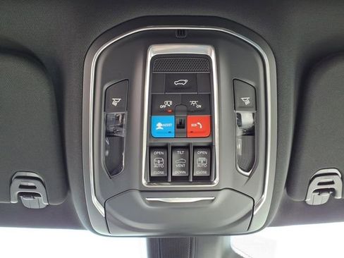 New 2026 Jeep Grand Wagoneer Limited AWD/4WD image 25
