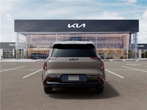 New 2026 Kia EV9 Land w/ Nightfall Edition Package AWD/4WD image 32