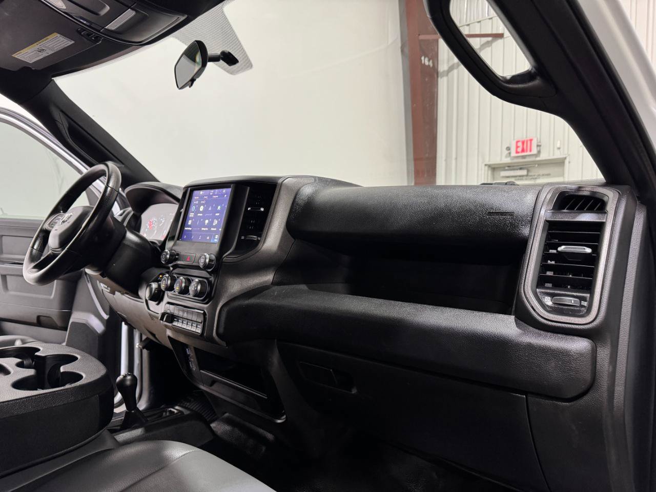 Used 2022 RAM 2500 Tradesman AWD/4WD image 11