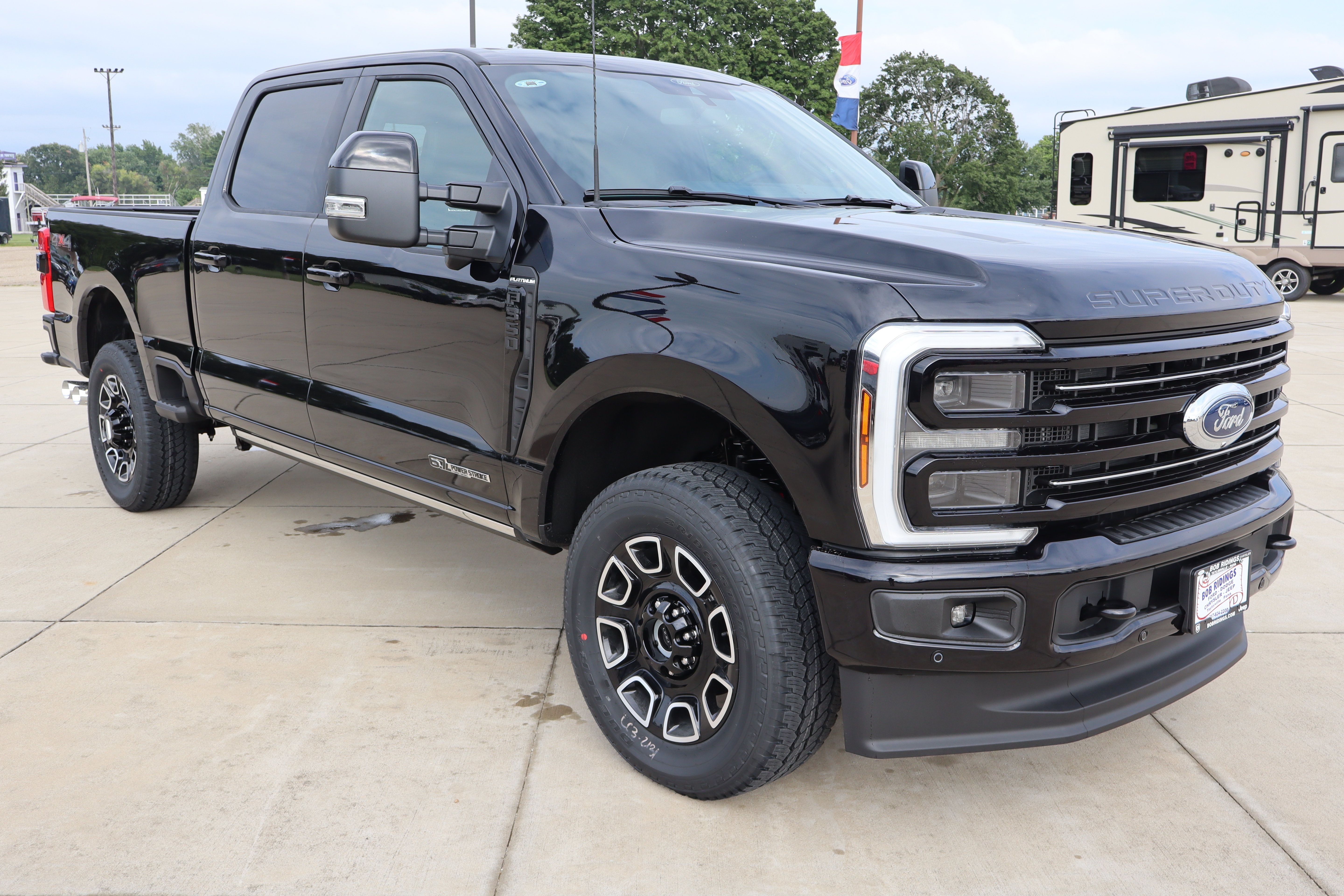 New 2026 Ford F350 Platinum AWD/4WD image 3