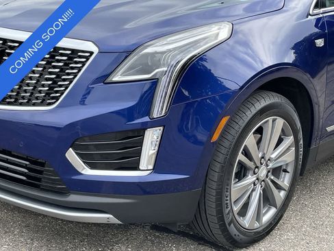 Used 2025 Cadillac XT5 Premium Luxury w/ LPO, Floor Liner Package AWD/4WD image 38
