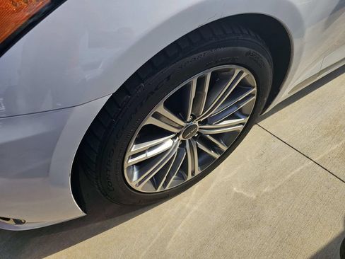 Used 2018 Genesis G80 3.8 w/ Option Group 02 RWD image 11