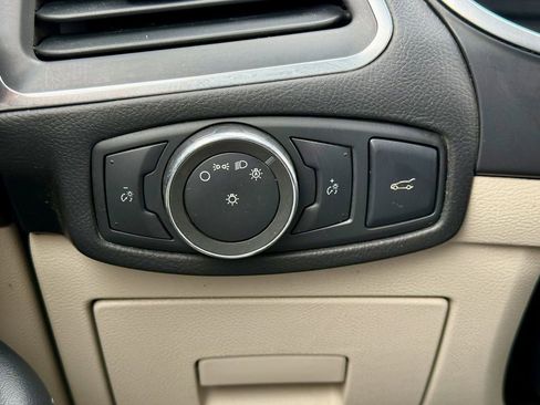 Used 2015 Ford Edge Titanium w/ Equipment Group 302A image 27