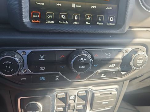 Used 2023 Jeep Wrangler Unlimited w/ 8.4" Radio Group AWD/4WD image 14