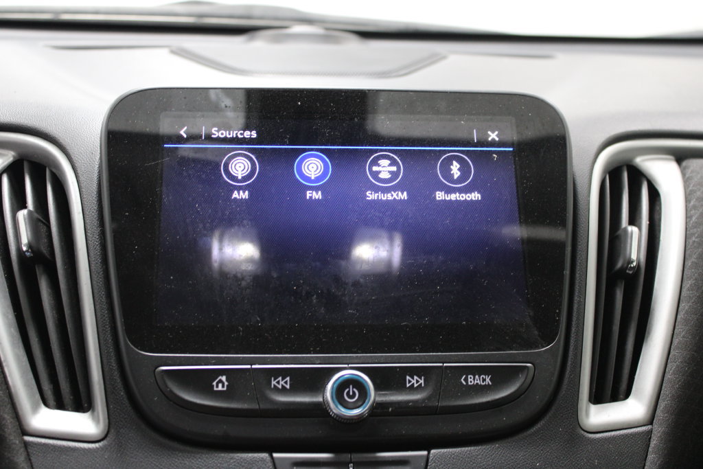 Used 2022 Chevrolet Malibu LT FWD image 28